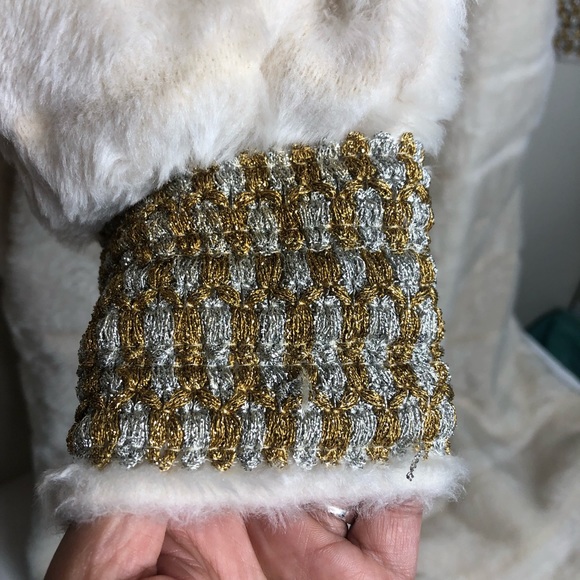 Raymodes Faux Fur Long Coat Size Small with Gold - Picture 4 of 10